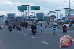 Sepeda Motor Dilarang Melalui Fly Over