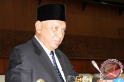 Gubernur: Semua Perusahaan Harus Berkantor Di Kaltim