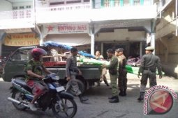 Satpol PP Singkawang Hentikan Pembangunan Tower Telekomunikasi