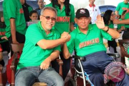 Iwan Fals:Pemerintah Pusat Harus Adil