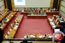 DPR Aklamasi Setuju Budi Gunawan Jadi Kapolri
