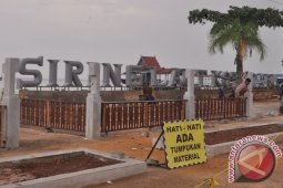 Dprd Sarankan Bentuk Tim Tangani Pkl Siring