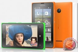 Microsoft luncurkan Lumia 950 dan 950 XL ber-Windows 10