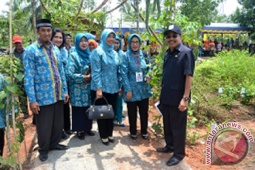 Desa Parit Bugis Juara III P2WKSS Kalbar