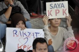 Arbi Sanit Sarankan Pemeriksaan Tertutup KPK-Polri