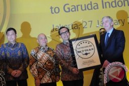 Garuda Raih Penghargaan Maskapai Bintang Lima