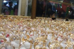 Harga Emas Naik