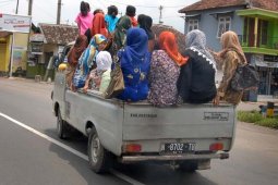 Abaikan Keselamatan Berkendara