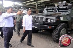 Pindad gandeng tiga negara untuk produksi senjata