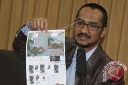 Abraham Samad Klarifikasi dari Foto Sampai Pertemuan Politik