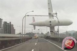 Pilot TransAsia Masih Pegang Kemudi Saat Jenazahnya Ditemukan