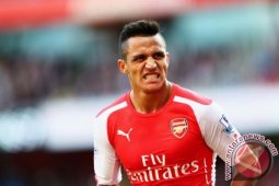 Sanchez Kembali Bela Arsenal Setelah Pulih Cedera