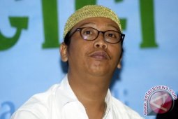 Komedian Mandra Ditahan Kejagung