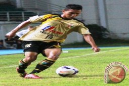 Mitra Kukar Coret Penyerang Spanyol Oscar Martin