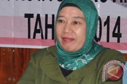 Petugas dan penyuluh KB dilatih strategi komunikasi positif