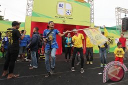 AREMANIA SEMARAKAN LAUNCHING BARITO