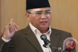 Nasaruddin: Lebih Penting Mana, Beras atau Baju Hari Raya?