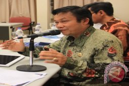 Harun : Masyarakat Jangan Terhasut Isu Sawit dan Tambang