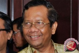Mahfud: KPK Berpeluang Ajukan PK Kasus BG