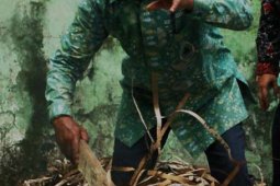 Mushaf Raksasa Sidoarjo Akhirnya Dimusnahkan