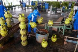 Warga Madiun Keluhkan Tingginya Harga Elpiji Bersubsidi