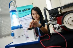 Neon Portable Untuk Nelayan Tradisional