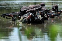 Latihan Patroli Rawa