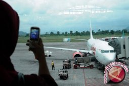 Pemprov Jambi serahkan pemanfaatan tanah pengembangan bandara
