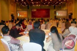 120 Lembaga Jasa Keuangan Kaltim Gelar Pertemuan