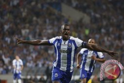 Cukur Basel 4-0, Porto ke 8 Besar Liga Champions