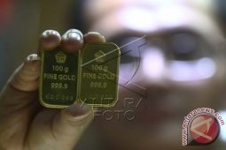 Emas Naik Didukung Pelemahan Dolar AS