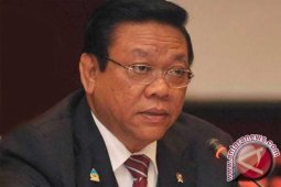 Agung Laksono: Prabowo Tidak Usah Ikut Campur