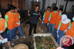 Cara Mudah Mengompos Sampah Dapur Sendiri