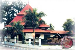 Revitalisasi kawasan wisata belanja Bengkulu selesai 2015