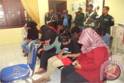 Pasangan Non Muhrim Ditangkap di Cafe Remang-remang