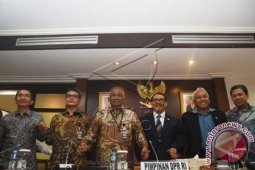 DPR-KPK Bertemu Lakukan Koordinasi