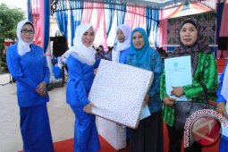 Puncak Hari Kesatuan Gerak PKK 2015