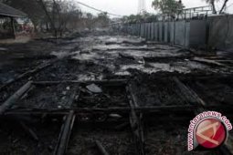 Pemondokan Ponpes di Batanghari Habis Terbakar