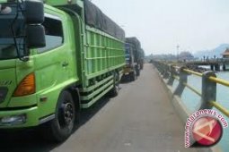 Penumpang mobil truk meninggal dunia dalam perjalanan