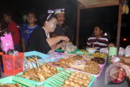 Usaha Warung Angkringan Pak Kumis, Hasilkan Rumah