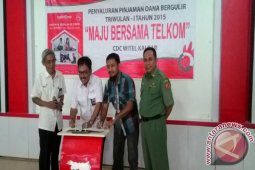 Telkom Kalbar Salurkan Pinjaman Bergulir TW I 2015