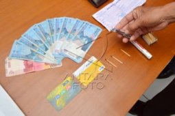 Barang Bukti Pembobol ATM