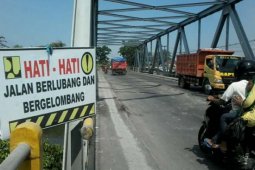 Kepadatan Pantura Daendels Gresik Mulai Berkurang
