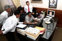 Rano Ajak Pejabat Jadi Teladan Sadar Pajak