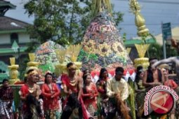 16 Perwakilan Negara Sahabat Hadiri  "Gerebeg Getuk"