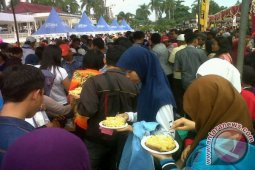 Pembuatan Hok Lo Pan Terbesar Habiskan Rp187 Juta