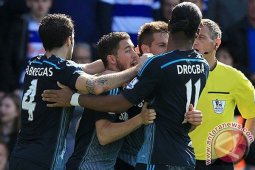 Chelsea menangi gelar saat City incar Liga Champions
