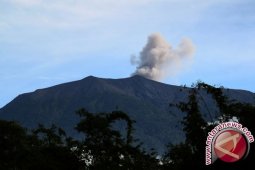 Gunung Marapi Sumbar Kembali Mmeletus