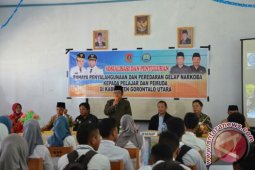 Bupati Gorut Imbau Pelajar Tidak Mencoba Narkoba