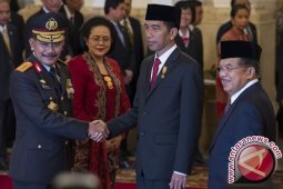 Jenderal Badrodin Haiti Resmi Jabat Kapolri